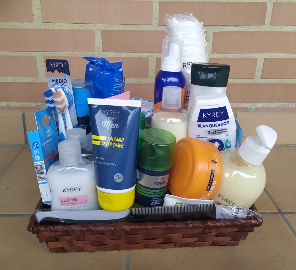 Aefat Lote productos cosméticos Consum 1