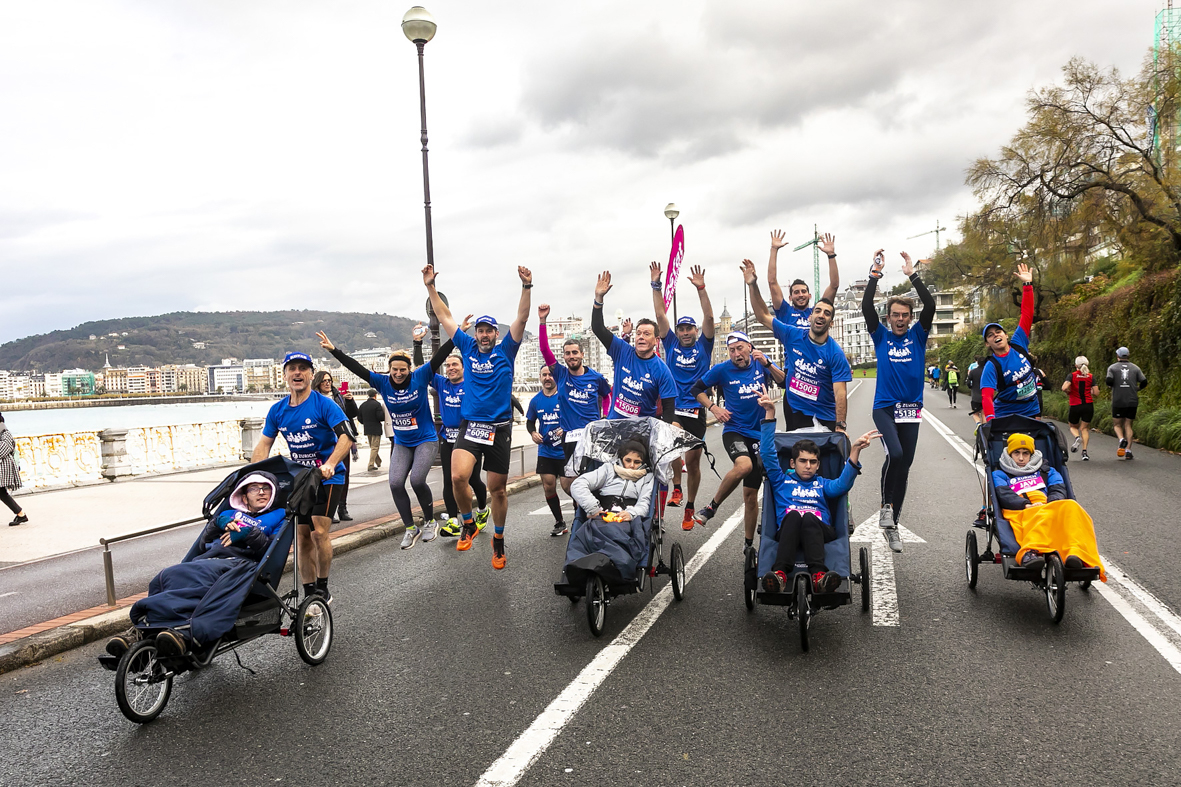 AEFAT Zurich Maratón Donostia Foto Xavier dArquer 5