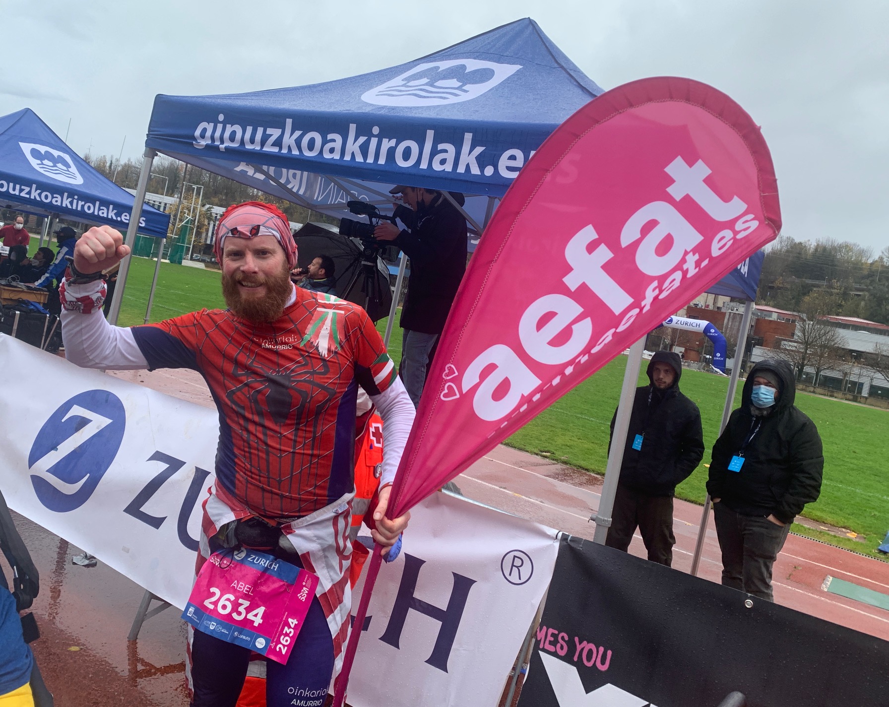 Equipo Zurich Aefat en Maratón Donostia 2021 11