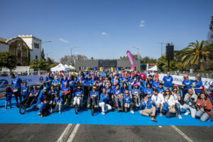 Equipo Zurich Aefat en Zurich Maratón Sevilla 2022 Foto Xavier dArquer foto final