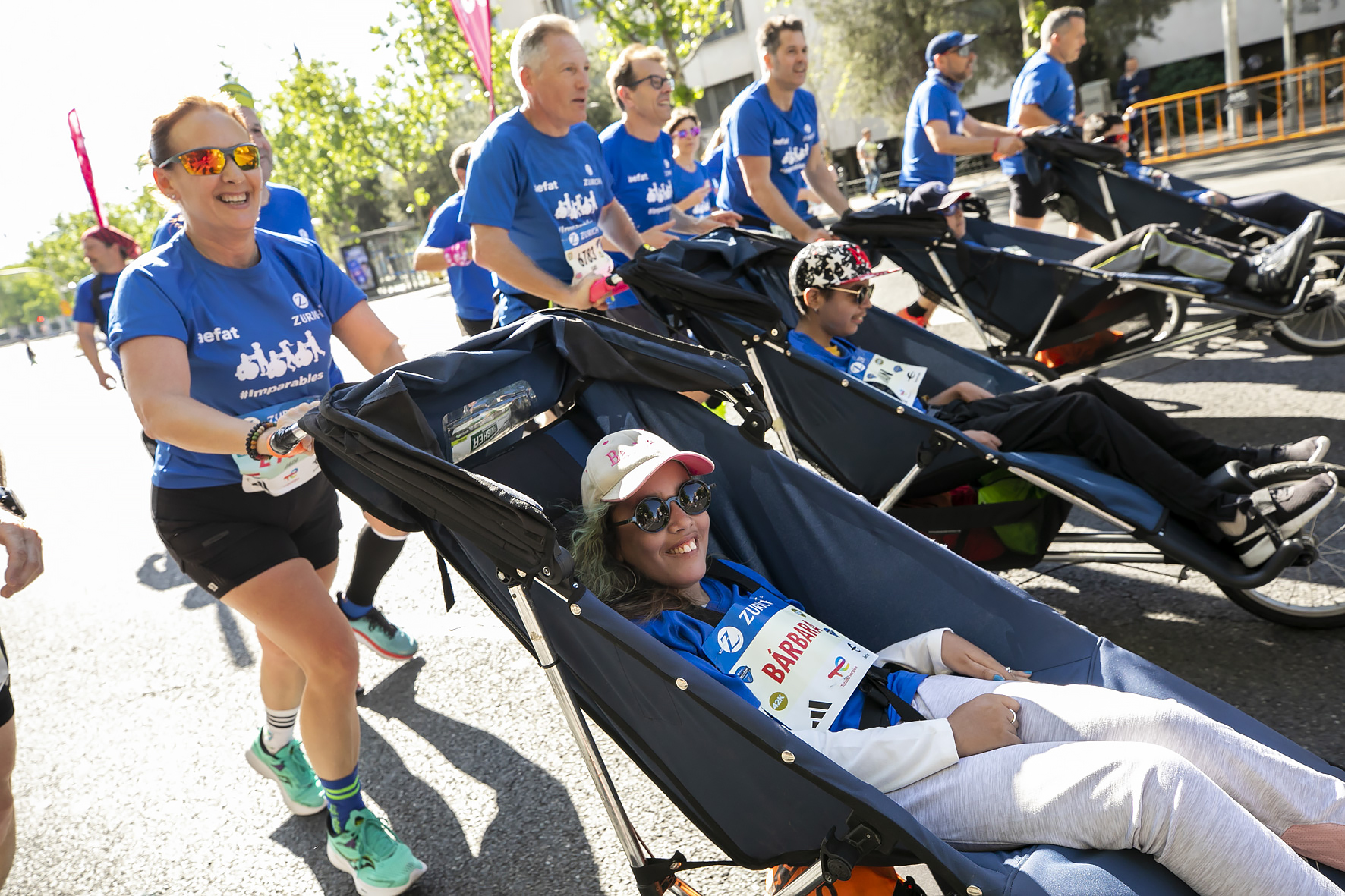 Equipo_Zurich_Aefat_en_Maratón_Madrid_5_Foto_Xavier_dArquer_-_Doblestudio.jpg
