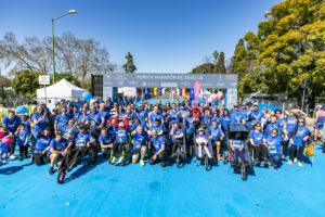 Equipo Zurich Aefat en Maratón Sevilla 2025 Foto Xavier dArquer 1