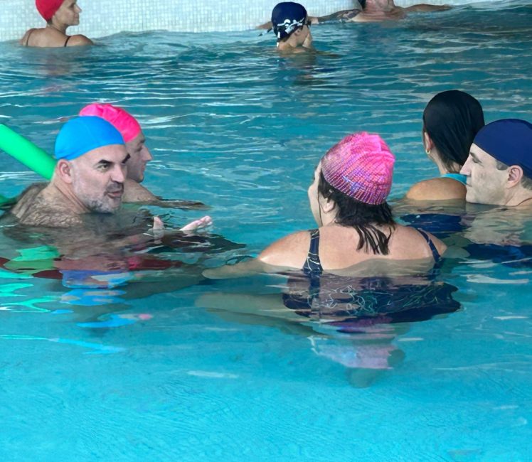 Piscina encuentro Italia3